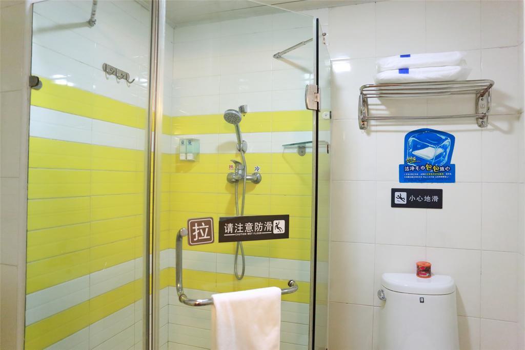 7Days Inn Guangzhou Jingxi Nanfang Hospital Subway Station Exterior photo